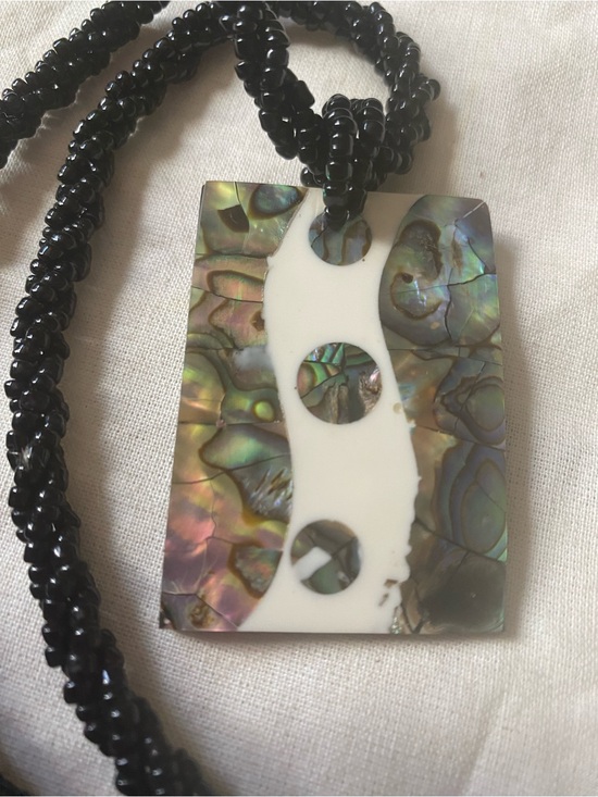 Source Unknown Jewelry - Vintage Abalone Shell and White Resin Pendant Necklace — Black Beaded Strand